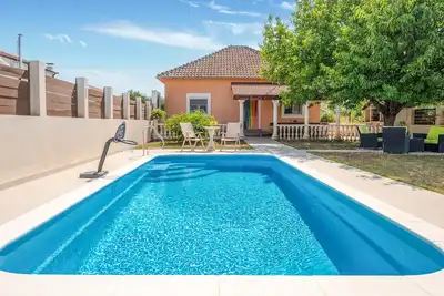 Image de Superbe maison Ă Kosute
