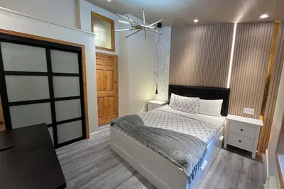 Image de Banff woods lodge-Combo Two Townhouse Door by Door