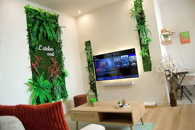 Image de L'atelier vert - Balnéo, Luxe, Cozy, Proche Hypercentre