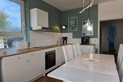 Image de Welcome to house 6 in apartment 13 for the whole family and the sea in front of you.