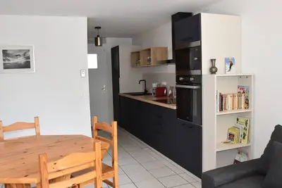 Image de Beau T3 rénové, terrasse sud, près commerces & téléphérique