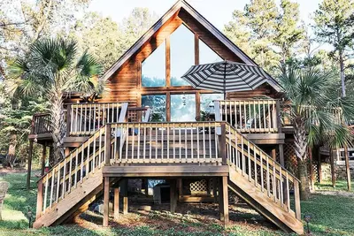 Image de Peaceful Lakeview Cabin