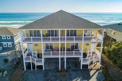 Image de Luxury Oceanfront Retreat