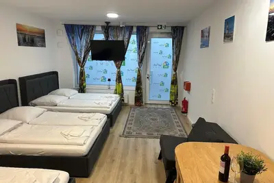 Image de Ferienwohnung im Hamburger StraĂźe-4