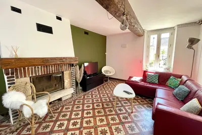 Cottage chaleureux avec barbecue & cheminée!