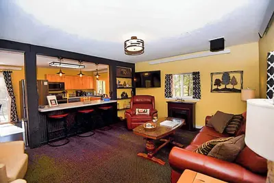 Image de New Listing 3bd \"Woodsy Vibe\" in Leadville