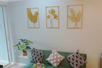 Image de Beach Bliss: Your 2 Br Condo Retreat Awaits!