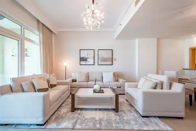 Image de Elegant 1br Apartment with Sea View in Al Haseer, Palm Jumeirah by Deluxe Holiday Homes