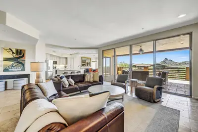 Image de Stunning Troon North Golf Villa minutes from hiking, golf, pool, and dining