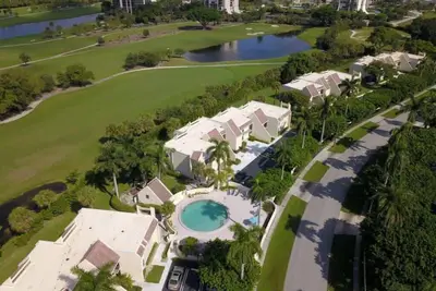Image de Palm View Terrace - Unwind on a Private Terrace in a Gated Community