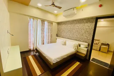 Image de Luxury 22nd-Floor Studio with Golf, River & Skyline Views in Pune