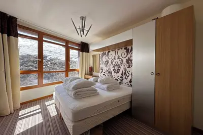 Image de Appart 4 pers. au pied des pistes, rés prestige Edenarc Arc 1800 avec piscine