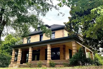 Image de The Bonnet Hosue, Mount Pleasant; 4-bedroom, 4. 5 bath,