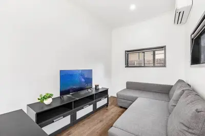 Image de Affordable 3b Ideal Unit near Café/Mall/River/Park