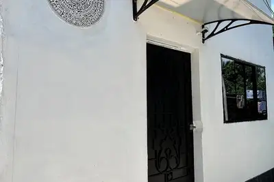 Image de Monarch Home 3-bedroom house in La Libertad with WiFi and Ac
