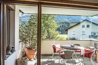 Bel appartement pour 4 personnes avec Wifi, Tv, balcon, animaux admis, vue panoramique et parking