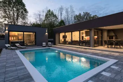 Image de Villa Alison Deluxe for 4 + 2 near Labin - Rabac with heated pool & spa