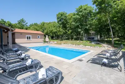 Image de Villa St. Nikola for 8 + 2 near Labin - Rabac with jacuzzi & pet friendly