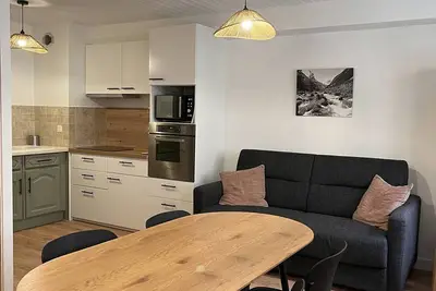 Image de Appartement Centre-Ville avec Parking - 4 Ă 6 pers, Cauterets