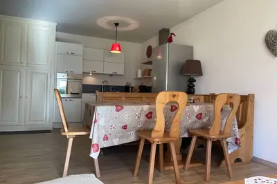 Image de Appartement T3 central à Samoëns avec jardin et Wifi