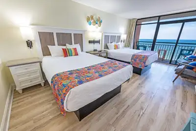 Image de New Direct Oceanfront 12th Floor, Sandcastle South!
