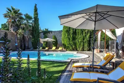 Image de Maison 5 personnes dans propriété, piscine, parking, mer 3 km