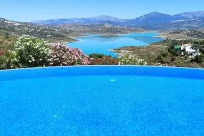 Image de Villa Adelfas, infinity pool