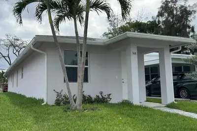 Image de Brand new 3-bedroom house in Lake Worth Beach with WiFi, Ac