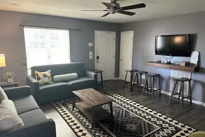 Image de 3 Br, 2ba - close to Concord Mills Mall, Speedway, Cabarrus Arena & Event Center