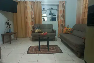 Image de 2-bedroom apartment with WiFi, Ac in  Port of Spain