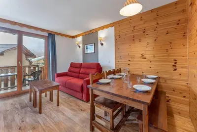 Image de Centre station, 1er étage, remise en forme, piscine, sauna, balcon, casier à ski, 34m², Les Orres