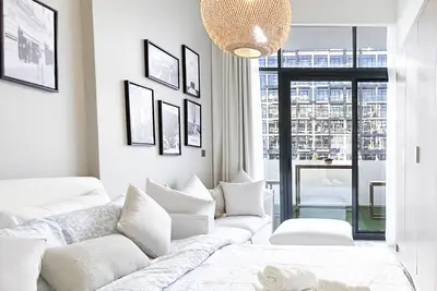 Image de Meydan Bliss:Luxurious Studio with Private Balcony