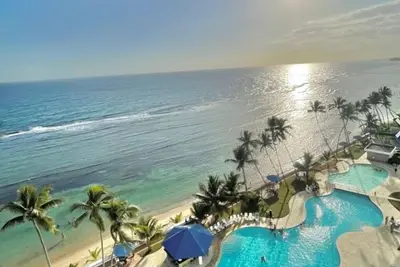 Image de Beautiful 2-bedroom condo in fabulous Guayacanes with WiFi, Ac