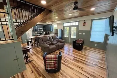 Image de Yeates Schoolhouse, Yeates Schoolhouse Guest Suites