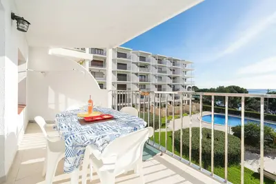 Image de Appartement 'Mimoapart 15, Frente Al Mar' avec vue sur la mer, piscine partagée et Wi-Fi