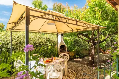 Image de Maison de vacances 'Casa Nespolo' avec jardin privé, Wi-Fi et climatisation