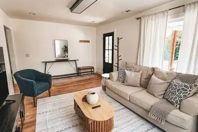 Image de Charming 2-bedroom house with WiFi, Ac in Spartanburg