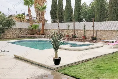 Image de Spacious 4-bedroom house with Pool, Ac and Free Wifi-perfect for families.