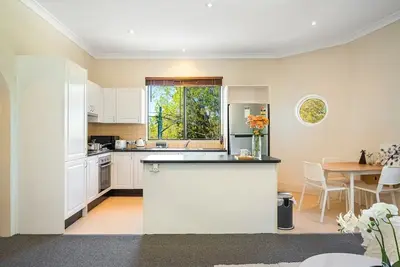 Image de Cammeray|Stay Above a Trendy Café, 2 free Cups/day