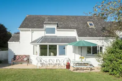 Image de Y Bwthyn, Cardigan - Deux Chambres Gîte, Couchages 4