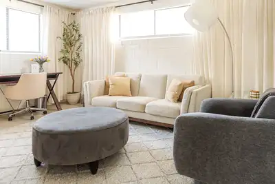 Image de Cozy Quay Private Pet-Friendly 2 Br Duplex WiFi King Bed