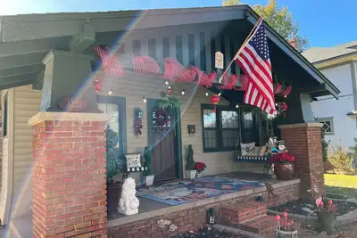 Image de Charming 2-Bedroom Bungalow: Historic Route 66 & Crossroads of America!