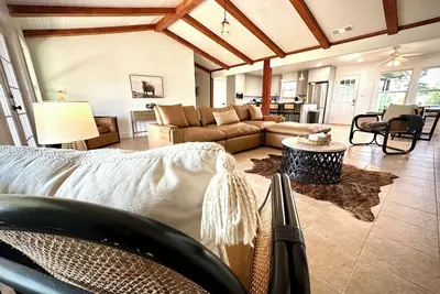 Image de Nye Winter Ranch Escape, Workers Welcome, sleeps 16, Wifi, fishing, Bbq