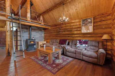 Image de Rustic Cabin on Spoon Lake with Stunning Views