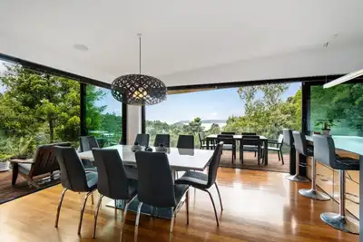 Image de Paihia Home, Sea Views with Pool