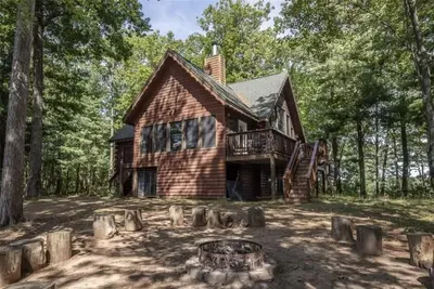 Image de The Clear Lake Island Hideaway