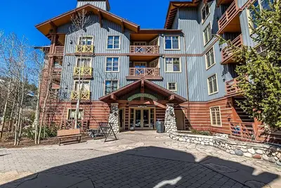 Image de Spectacular Views from 1-bedroom Condo in Copper Mountain Center Village