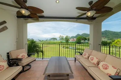 Image de Luxury Condo with Ocean Views and Full Resort Access