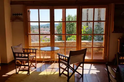 Image de New apartment within old walls