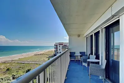 Image de Oceanfront Condo with Indoor Pool/Hot tub Access